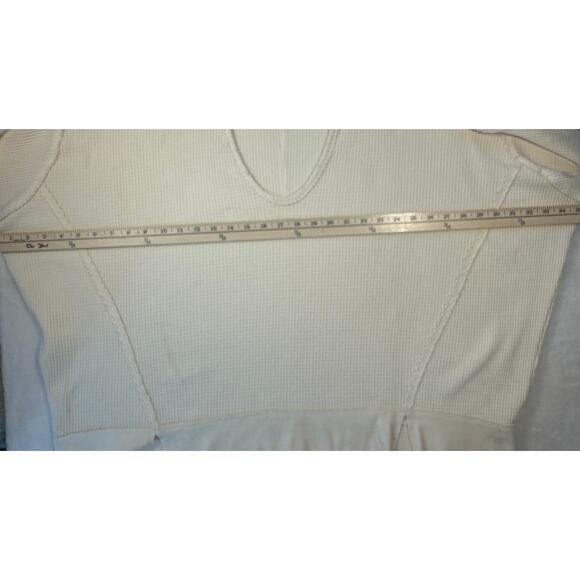 We the Free People Cream Ivory Thermal Top Oversized Waffle Knit Long Sleeve M - Picture 8 of 8